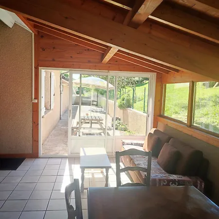 Holiday home Du Goulet Montusclat